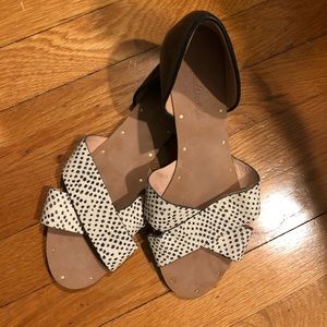 Madewell Thea Crisscross Sandal in Spotdot